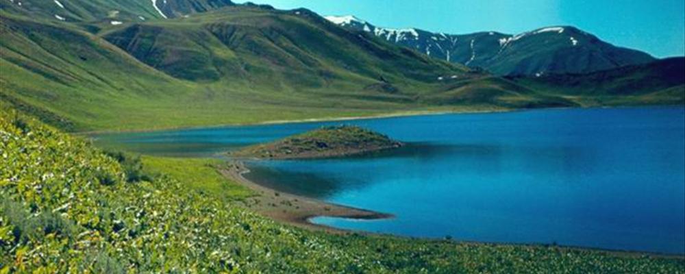 озеро Каракуль